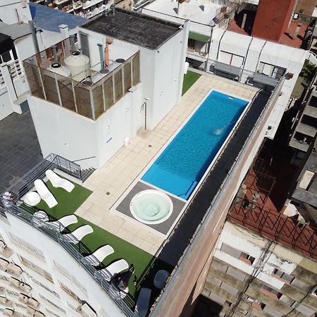 Hotel Howard Johnson Rosario Bagian luar foto