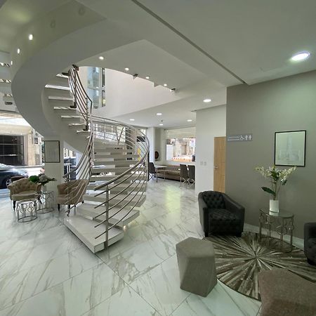 Hotel Howard Johnson Rosario Bagian luar foto