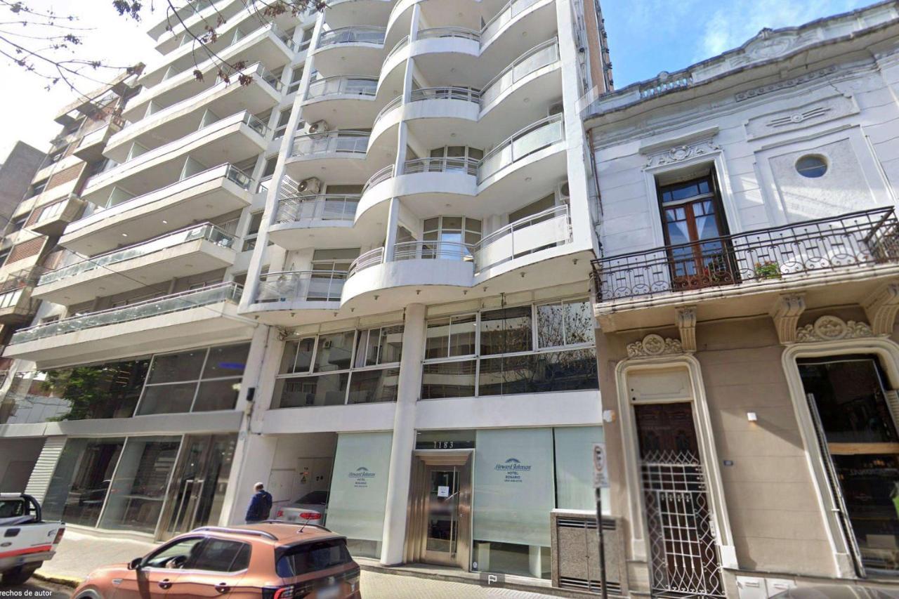 Hotel Howard Johnson Rosario Bagian luar foto