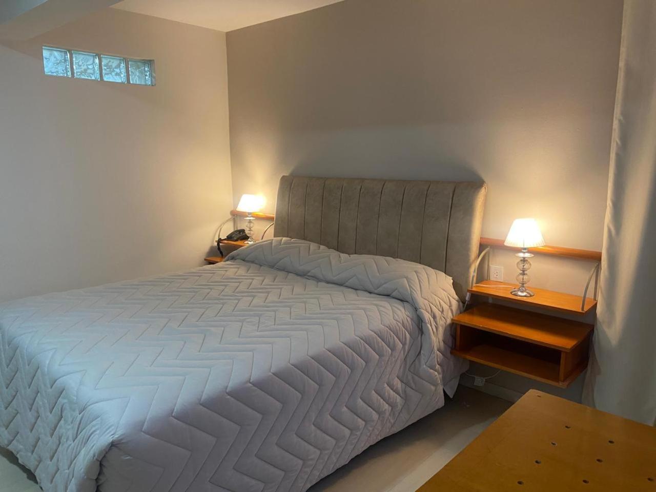Hotel Howard Johnson Rosario Bagian luar foto